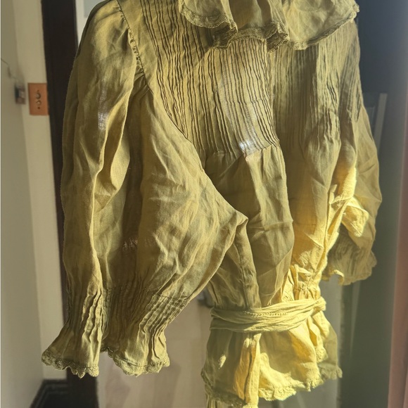 Doen Chartreuse Ruffle Blouse - Picture 10 of 11